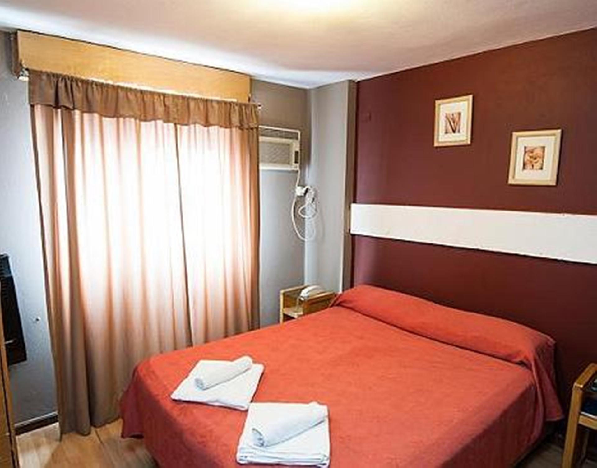 Hotel Alto Parana Кордова Экстерьер фото