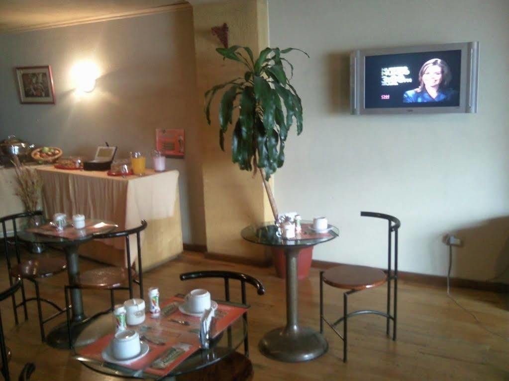 Hotel Alto Parana Кордова Экстерьер фото