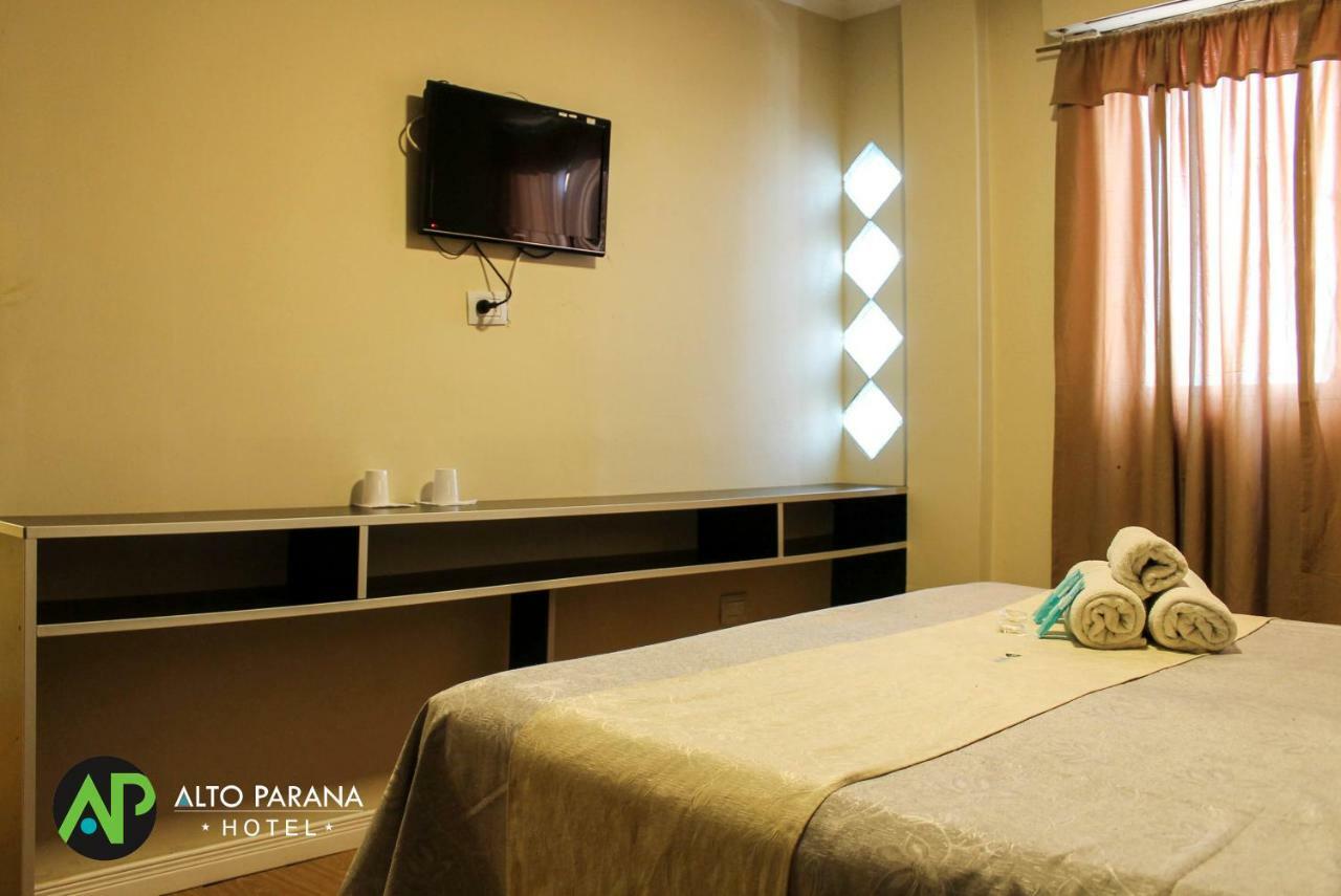 Hotel Alto Parana Кордова Экстерьер фото